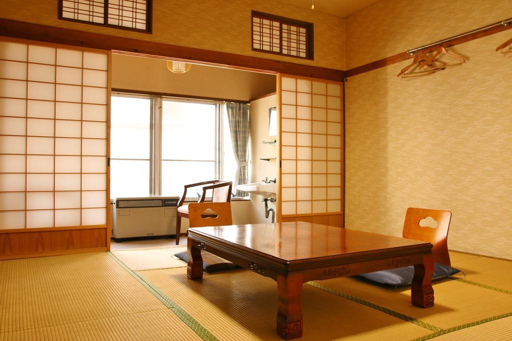 Takasagoya Ryokan Ямагата Екстериор снимка