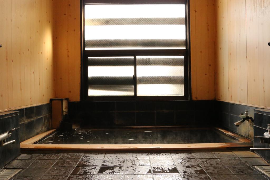 Takasagoya Ryokan Ямагата Екстериор снимка