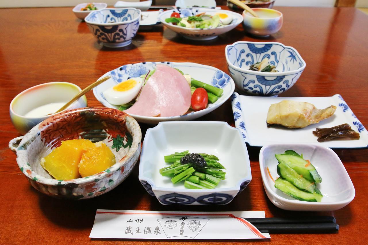 Takasagoya Ryokan Ямагата Екстериор снимка